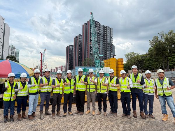 合影照片 合影照片